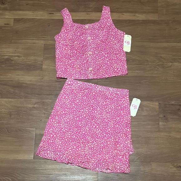 GB girls Other - GB Girls Pink and White Cozy Matching Set